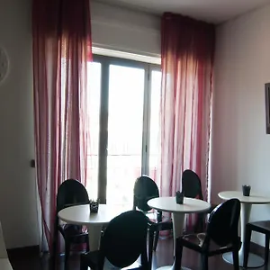 Eh13 Luxury Bed & Breakfast Aeroporto di Catania Fontana Rossa